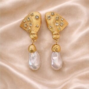 Pearl Abstract Gold Crystal Earrings